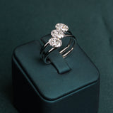 Maelis Oval Coil Ring