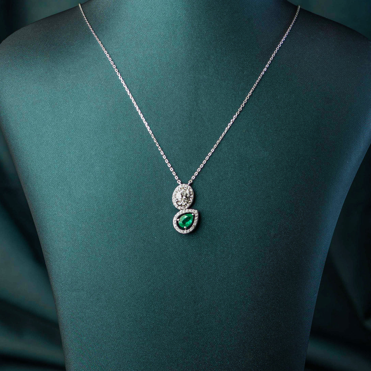Clarisse Emerald Pendant