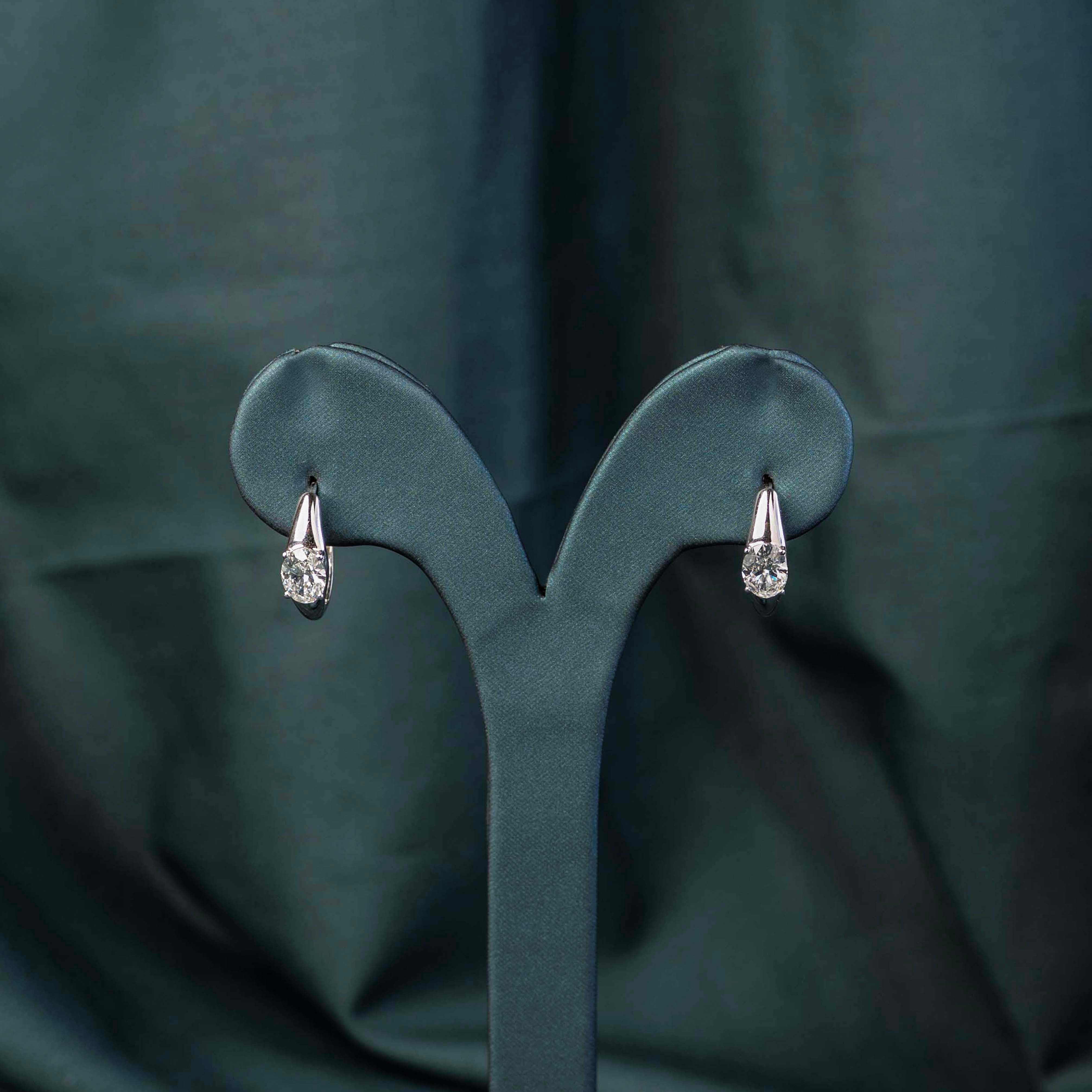 Orla Oval Hoops