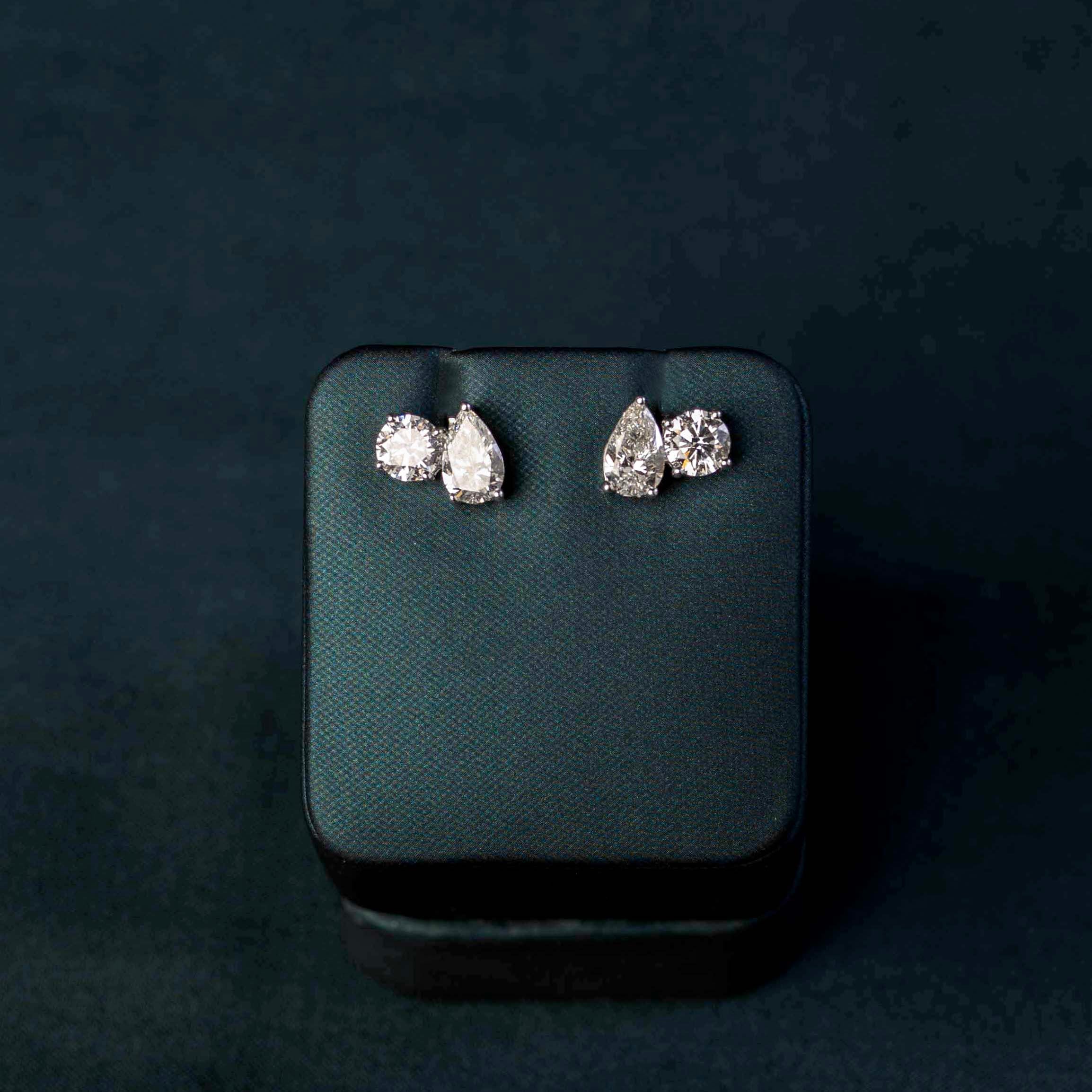 Pear Round Toi Moi Studs