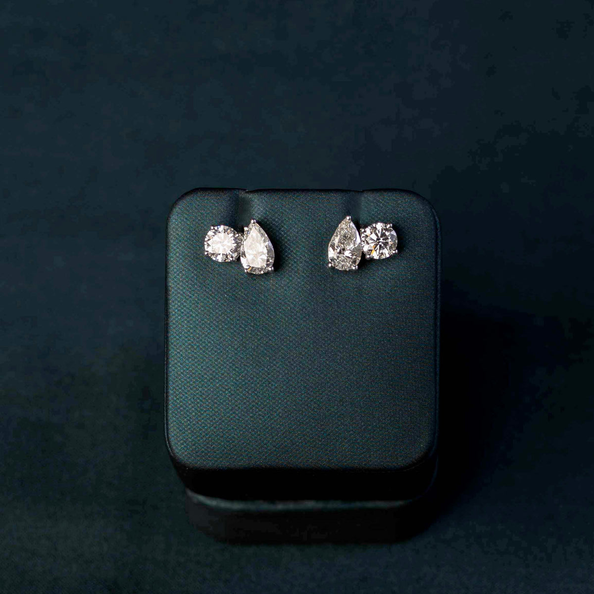 Pear Round Toi Moi Studs