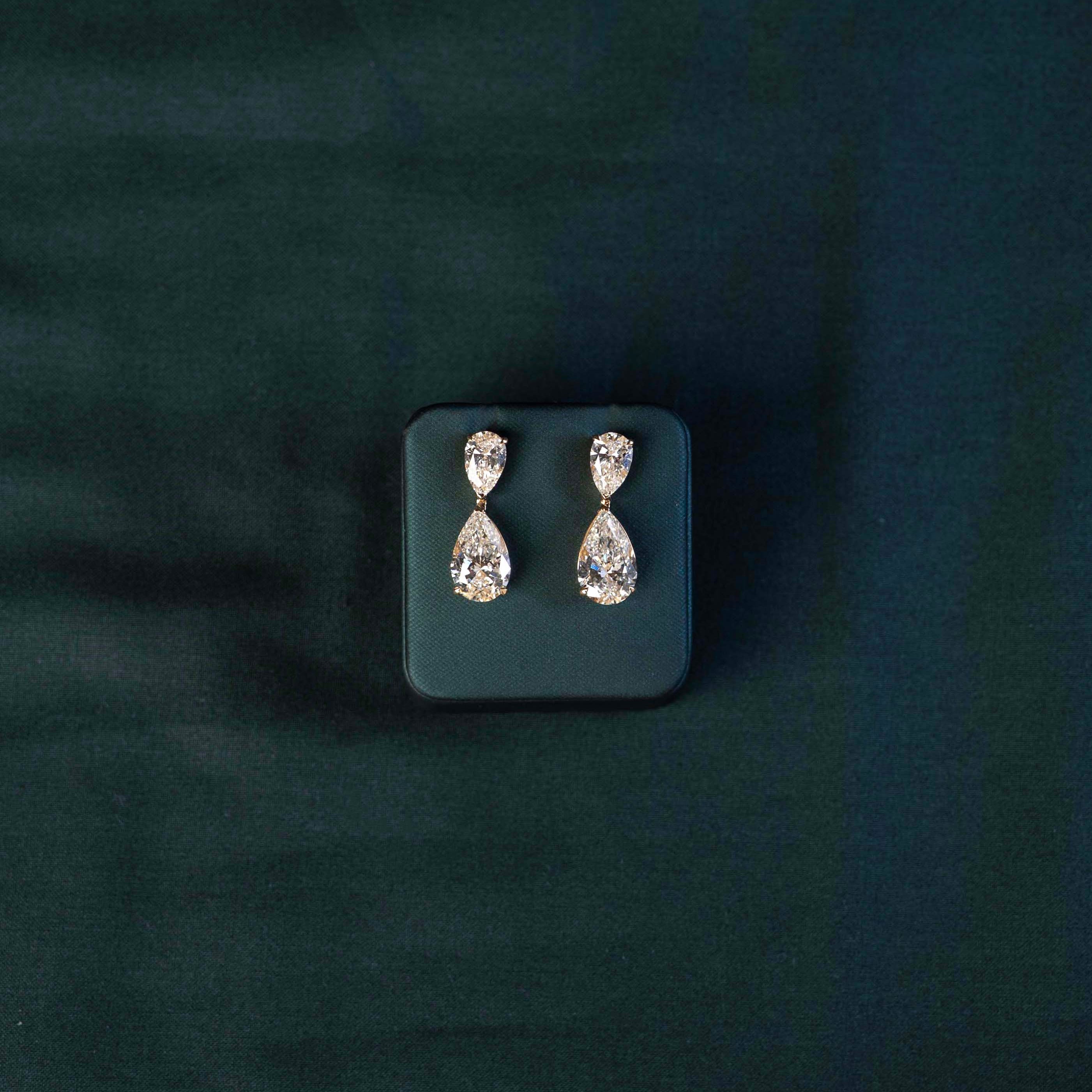 Saskia Pear Duo Danglers