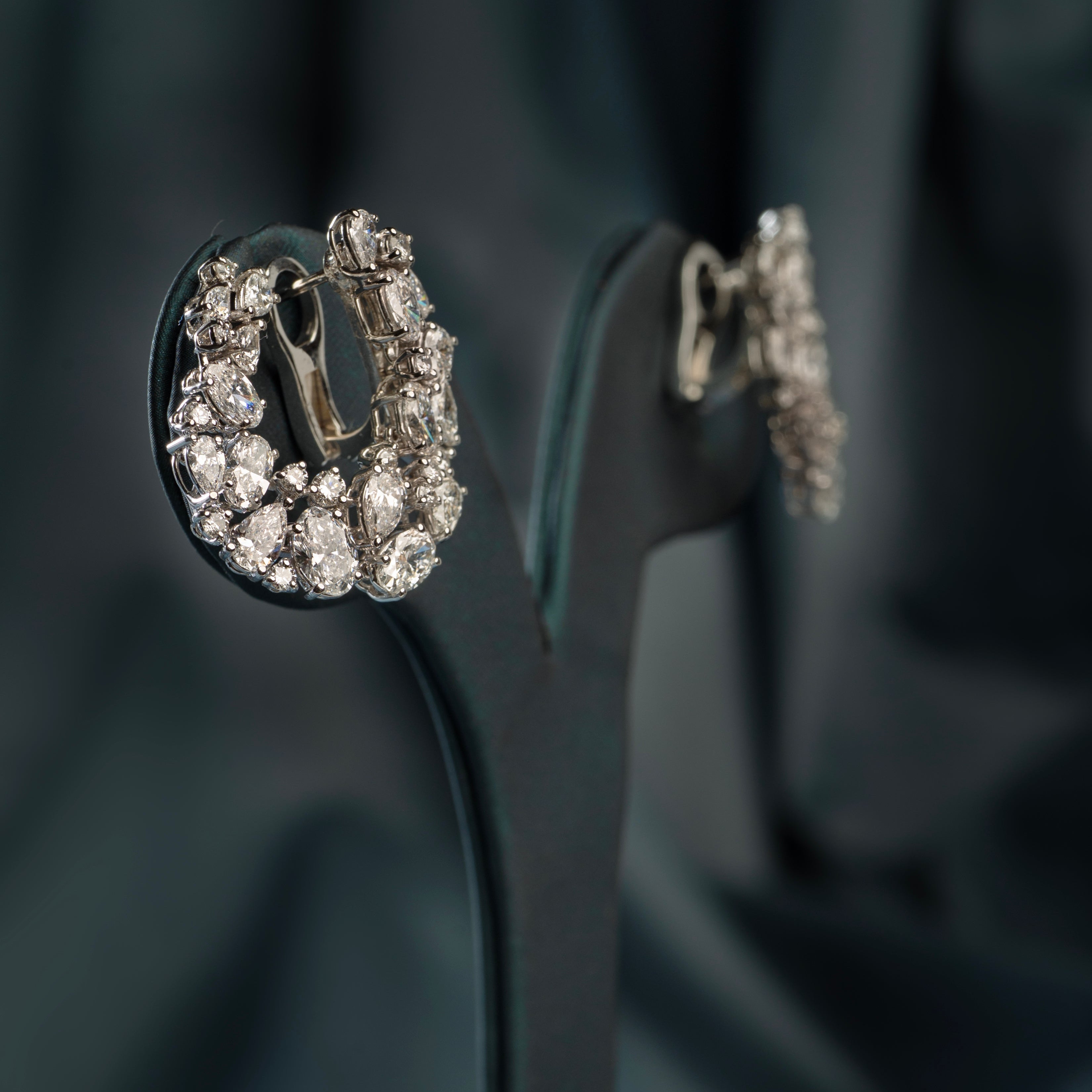 Helene Cluster Hoops