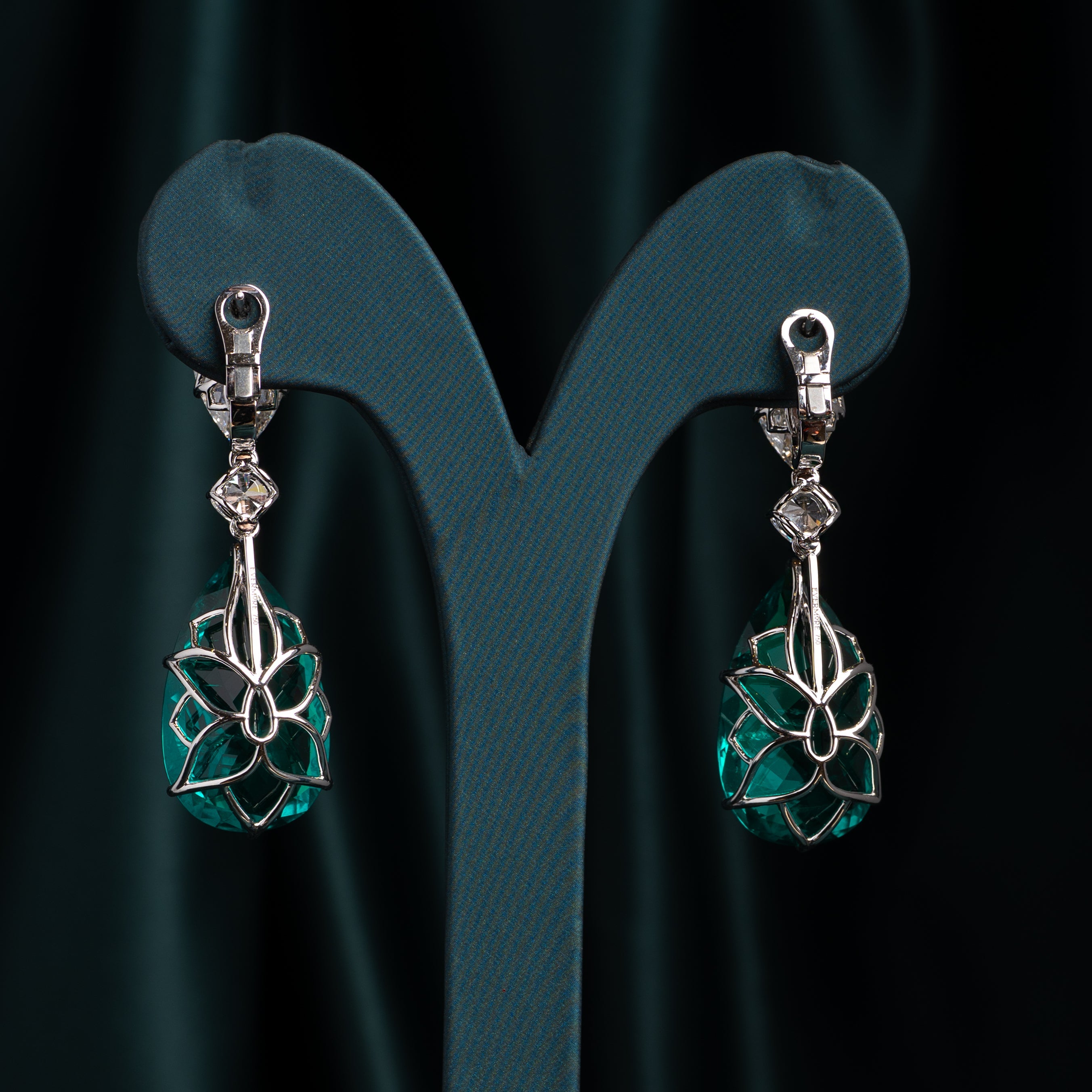 Artifact VI: The Iris Emerald Drops