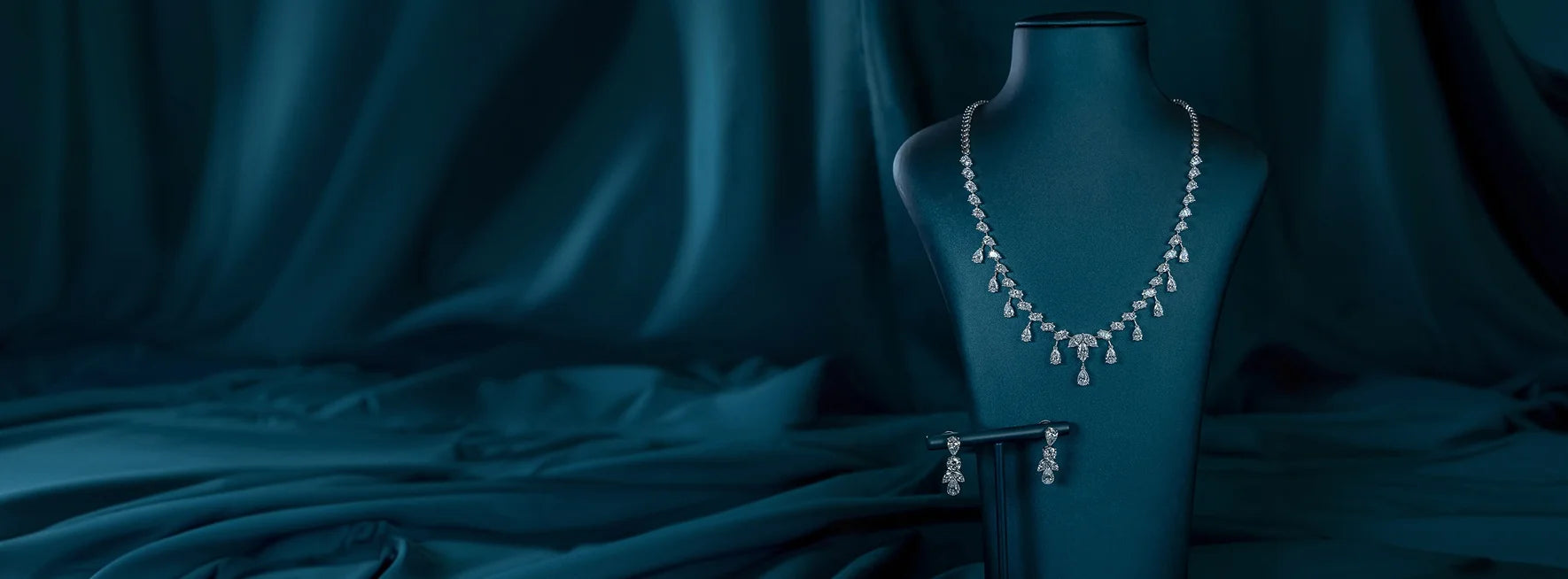 Eventwear Necklaces