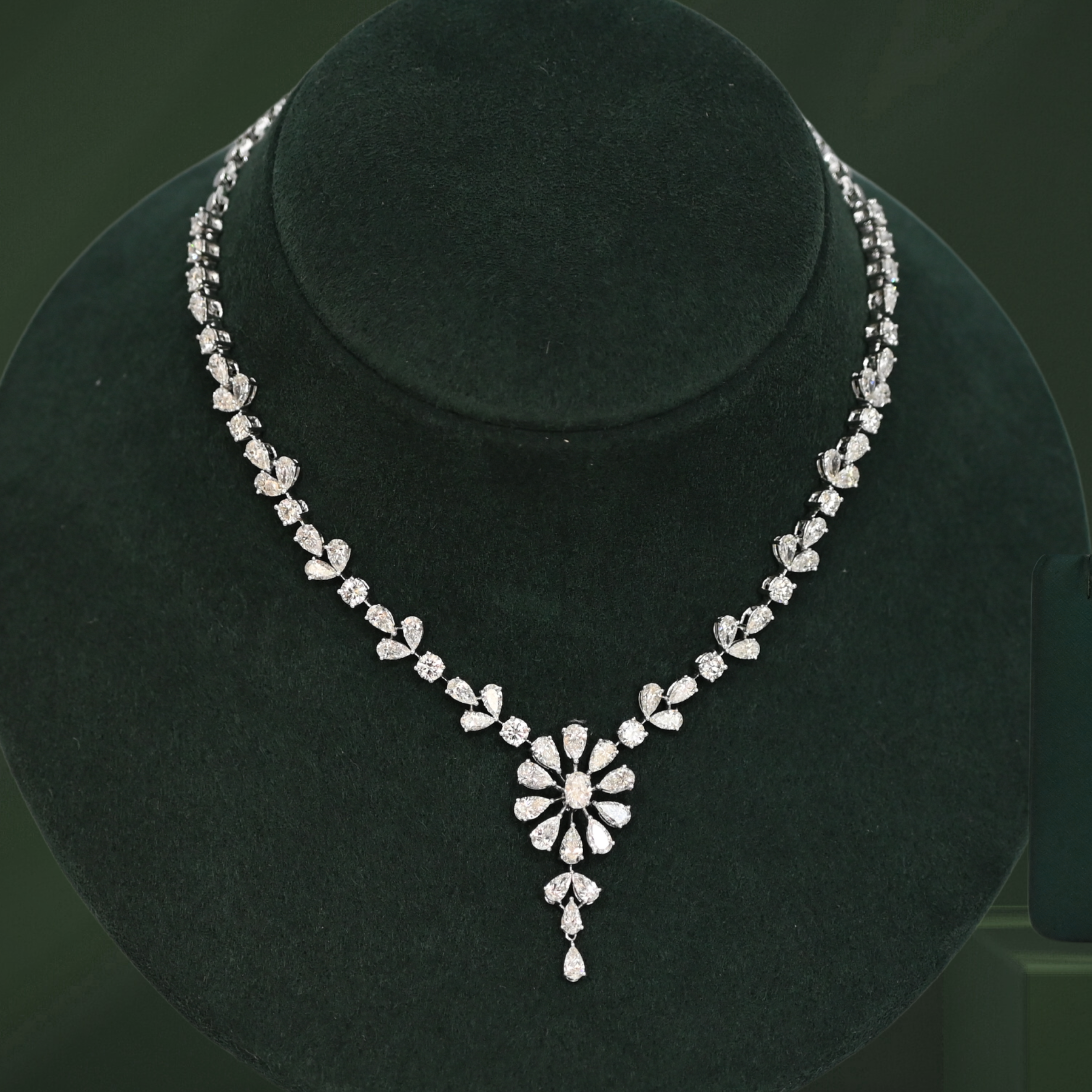 Amabel Floral Necklace