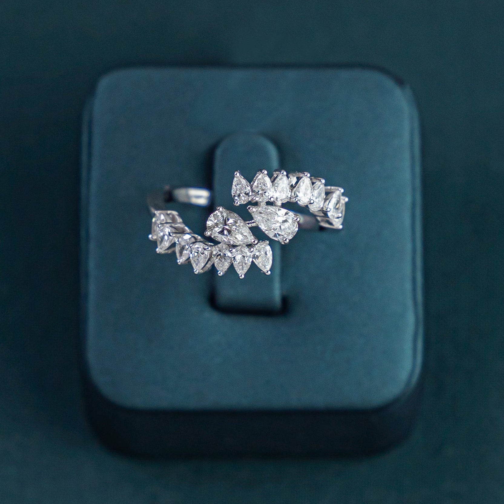 Maelys Pear Wrap Ring