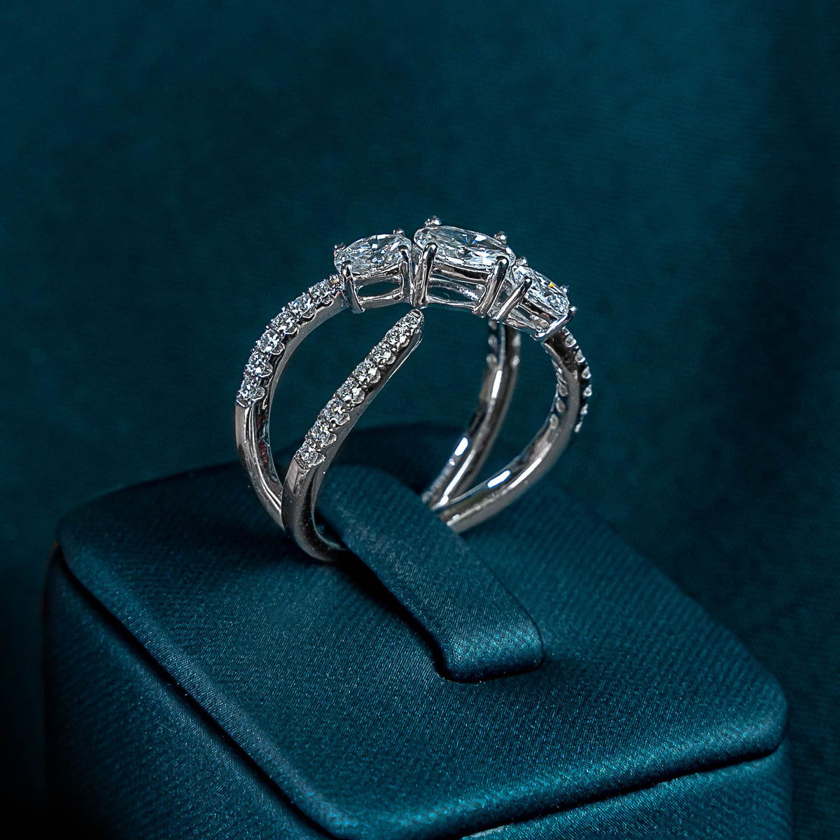 Leonie Oval Trinity Ring