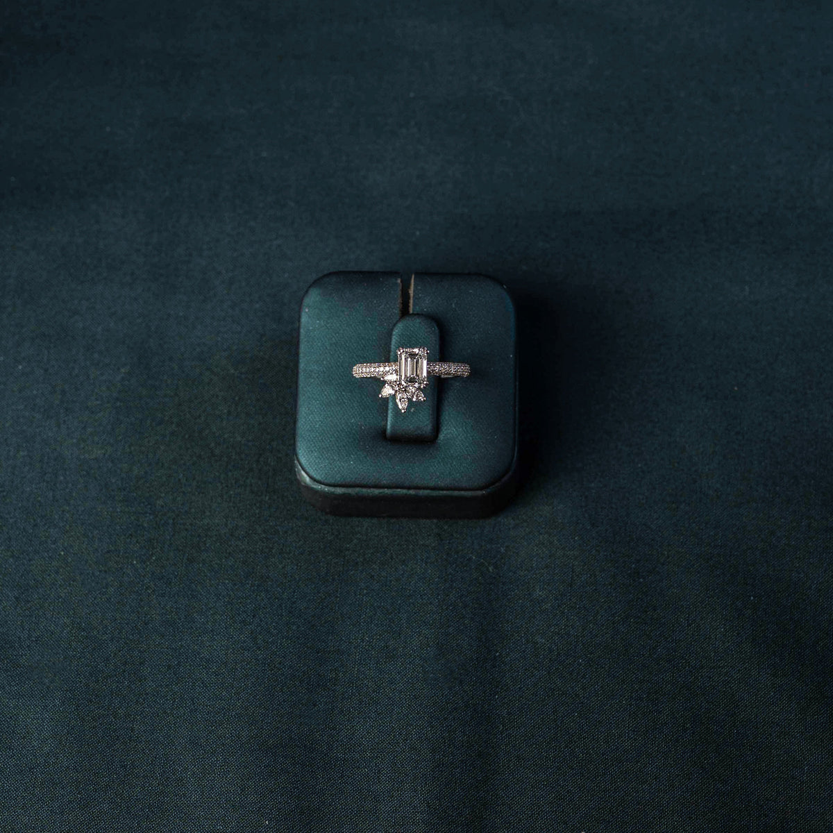 Mirabelle Emerald Halo Ring
