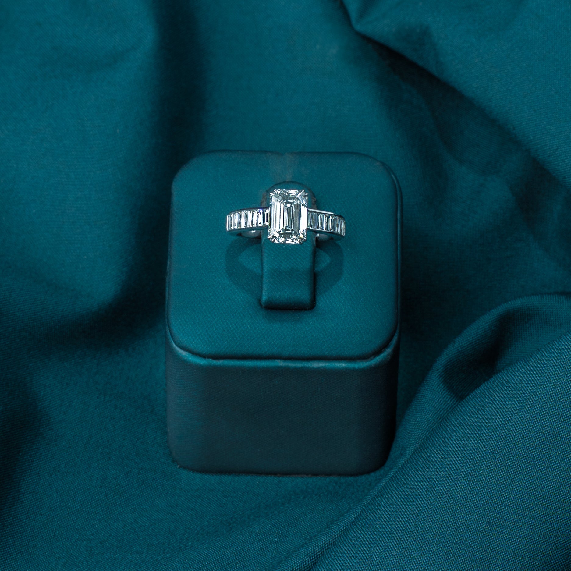 Eleanore Emerald Solitaire Ring