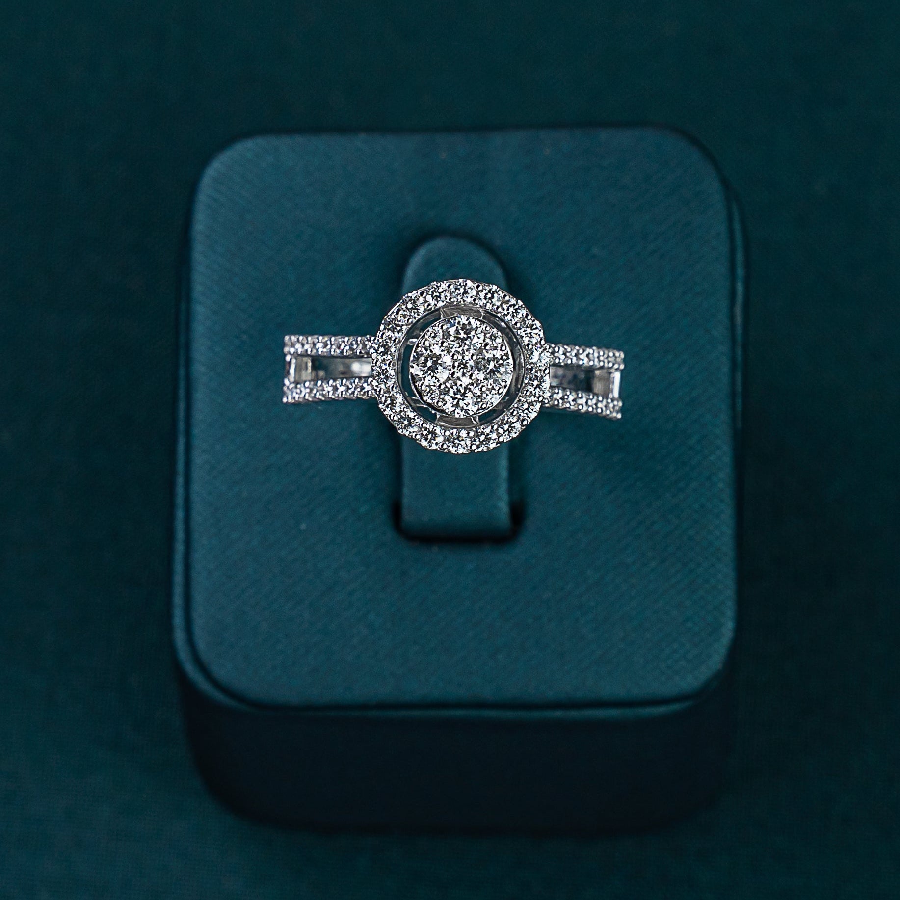 Marceline Round Halo Ring