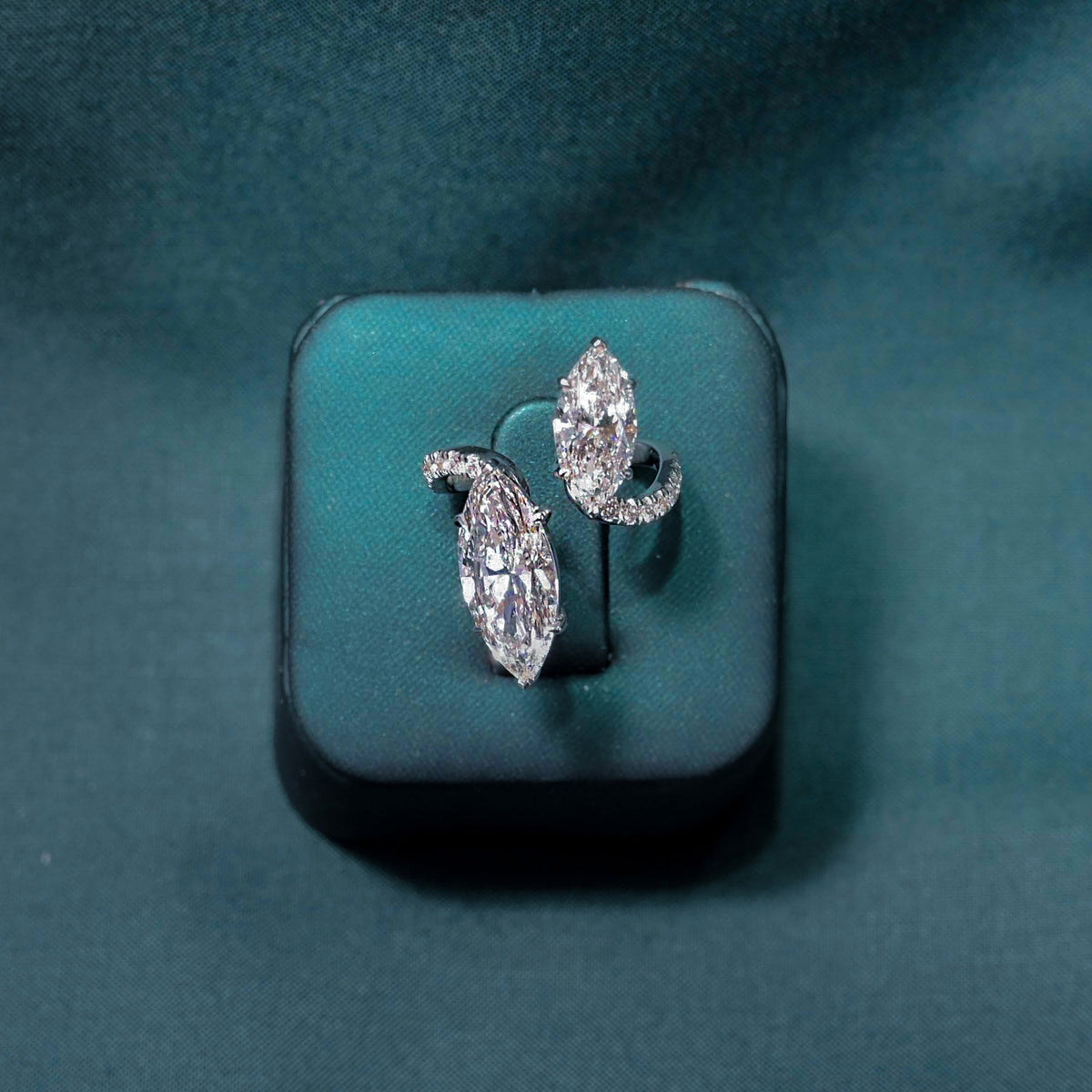 Aurea Marquise Toi et Moi Ring