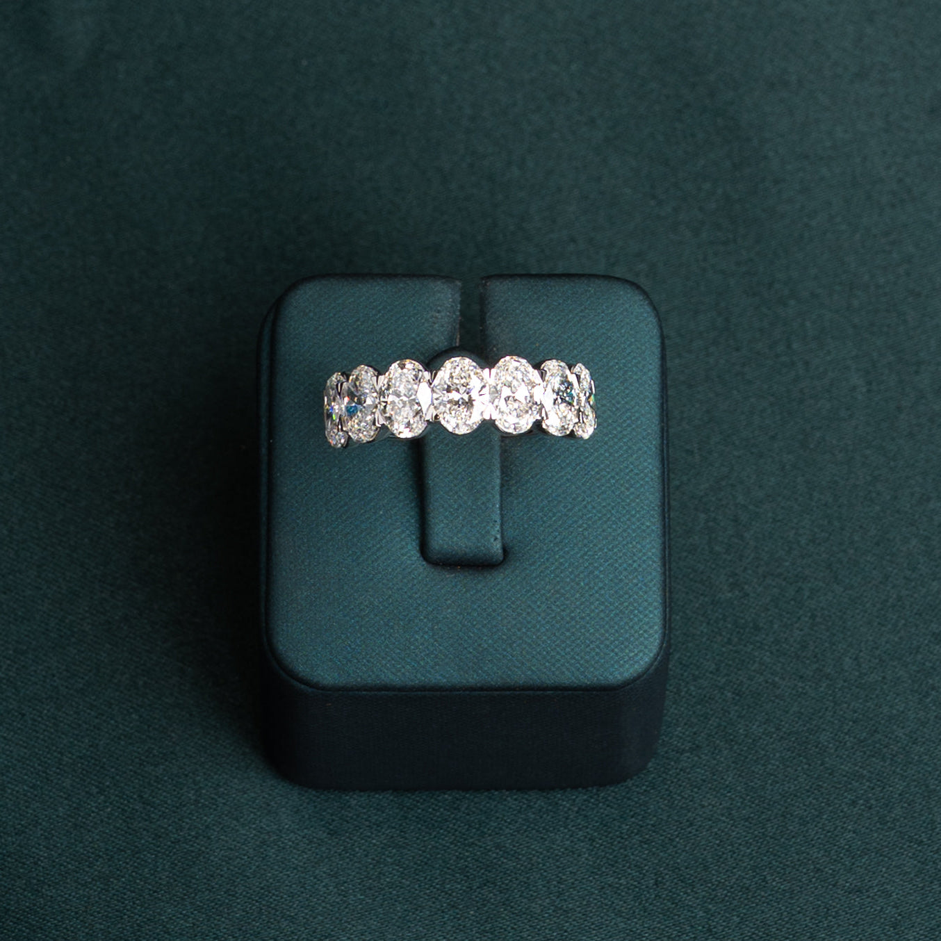 Aarza Classic Oval Half Band