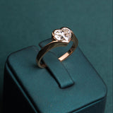 Classic Heart Bezel Twist