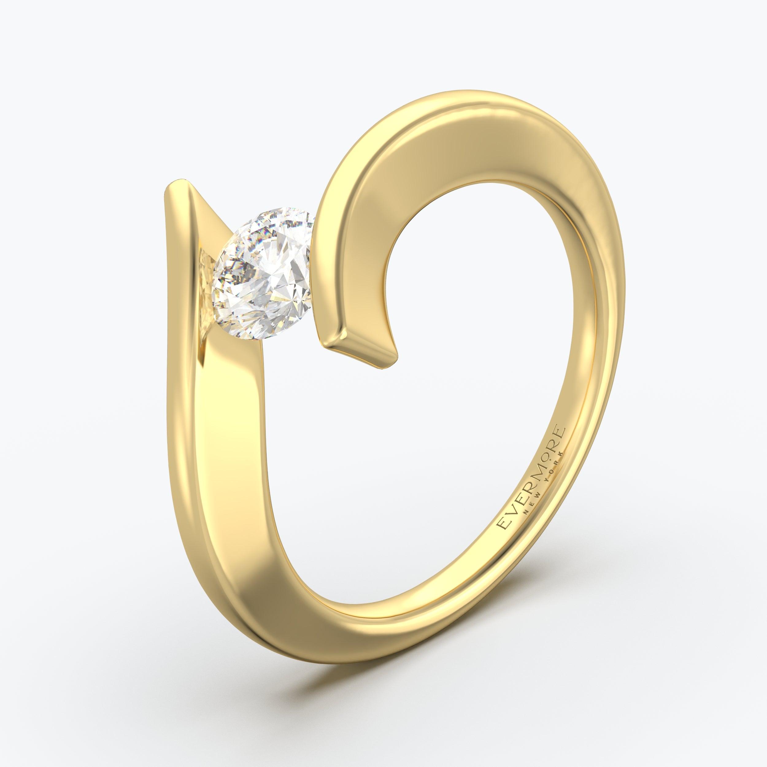 The Swerve Round Brilliant - Yellow Gold / 0.5 ct - Evermore Diamonds