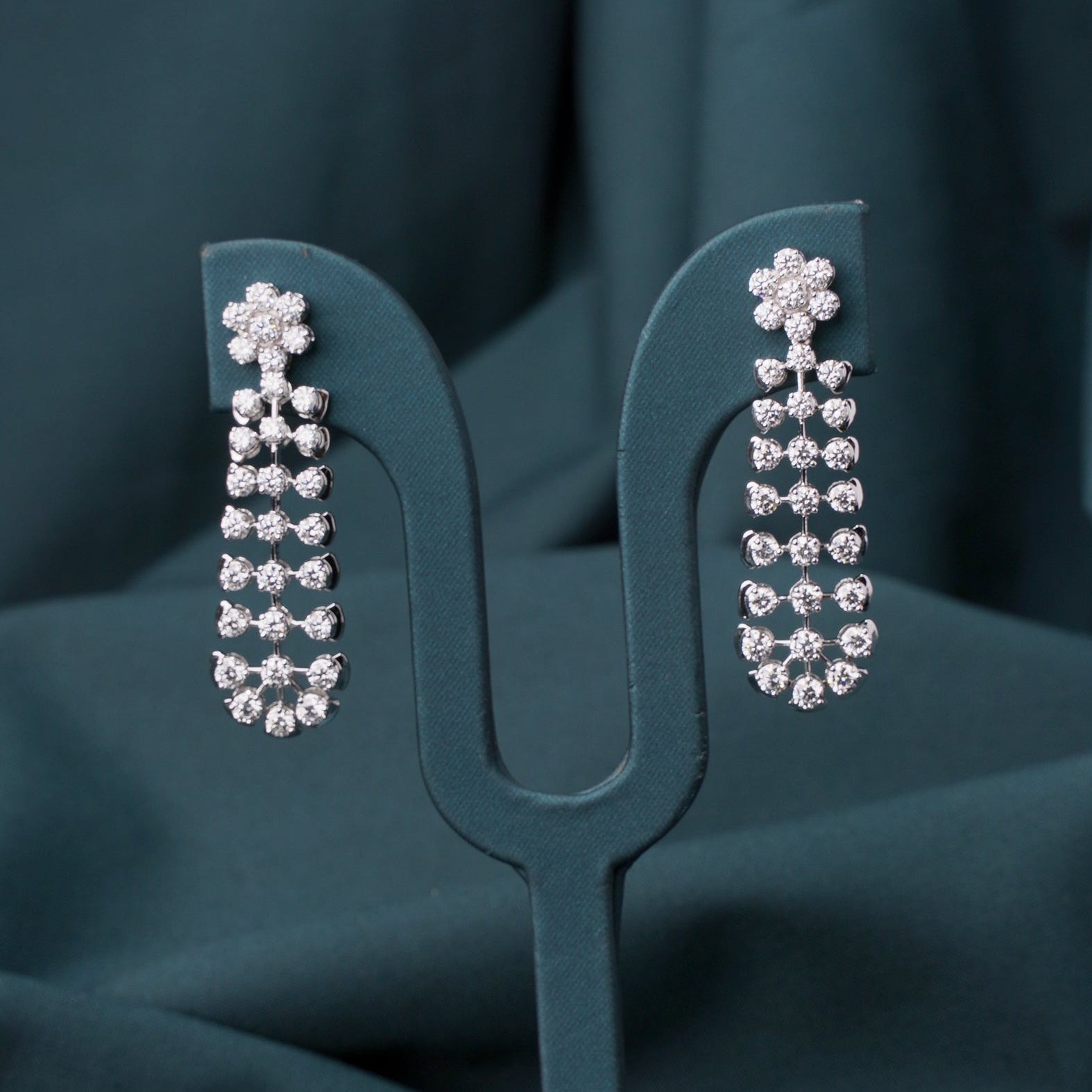 The Tressia Chandeliers