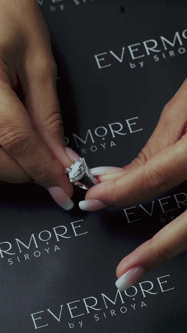 Ameera Marquise Twist