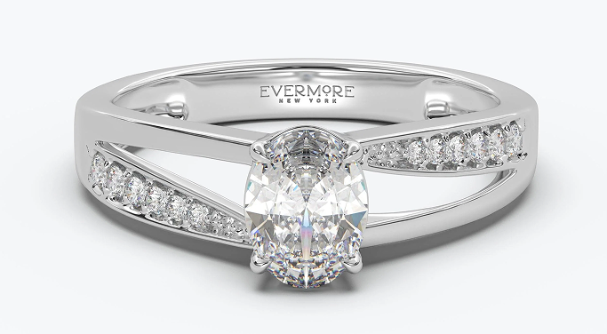 2ct Diamond Ring with 0.2ct Side Diamonds