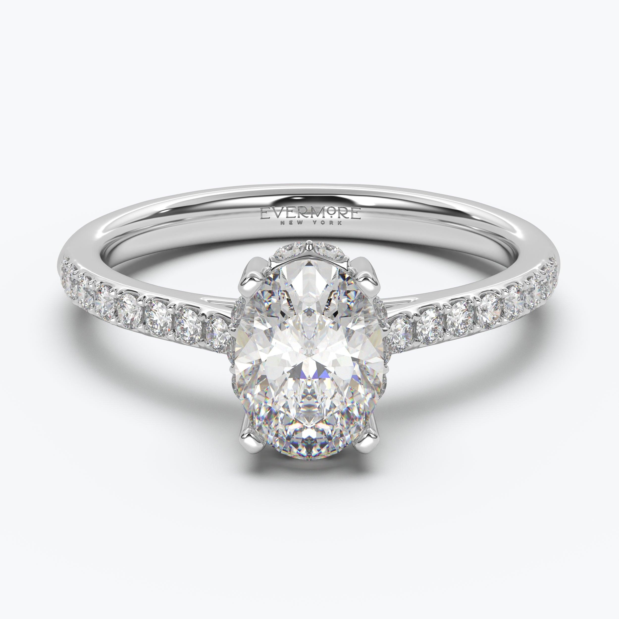 The Crown Oval Cut - White Gold / 0.5 ct - Evermore Diamonds