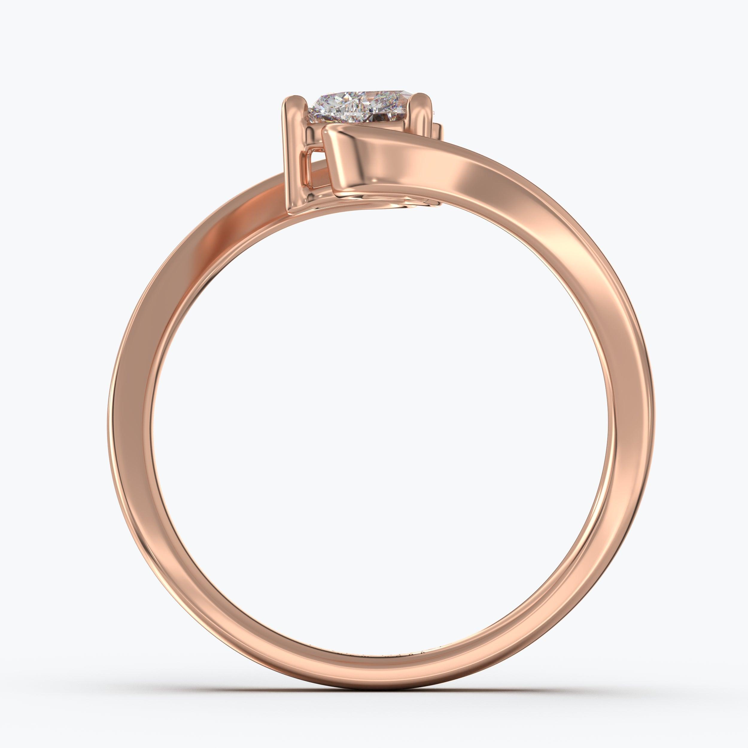 The Quirk Heart Cut - Rose Gold / 0.5 ct - Evermore Diamonds